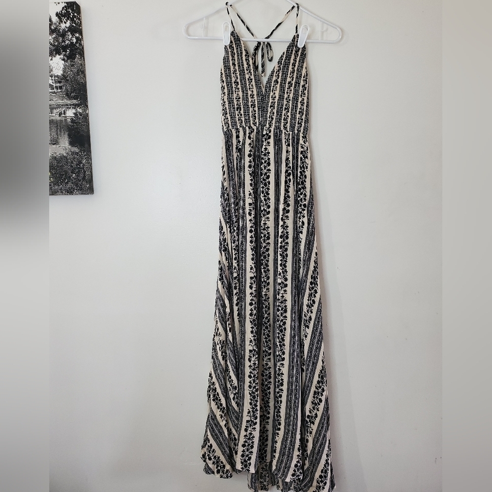 Vevacular Floral Smocked Halter Maxi Dress Size Small Side Slits